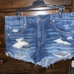 American eagle shorts✨